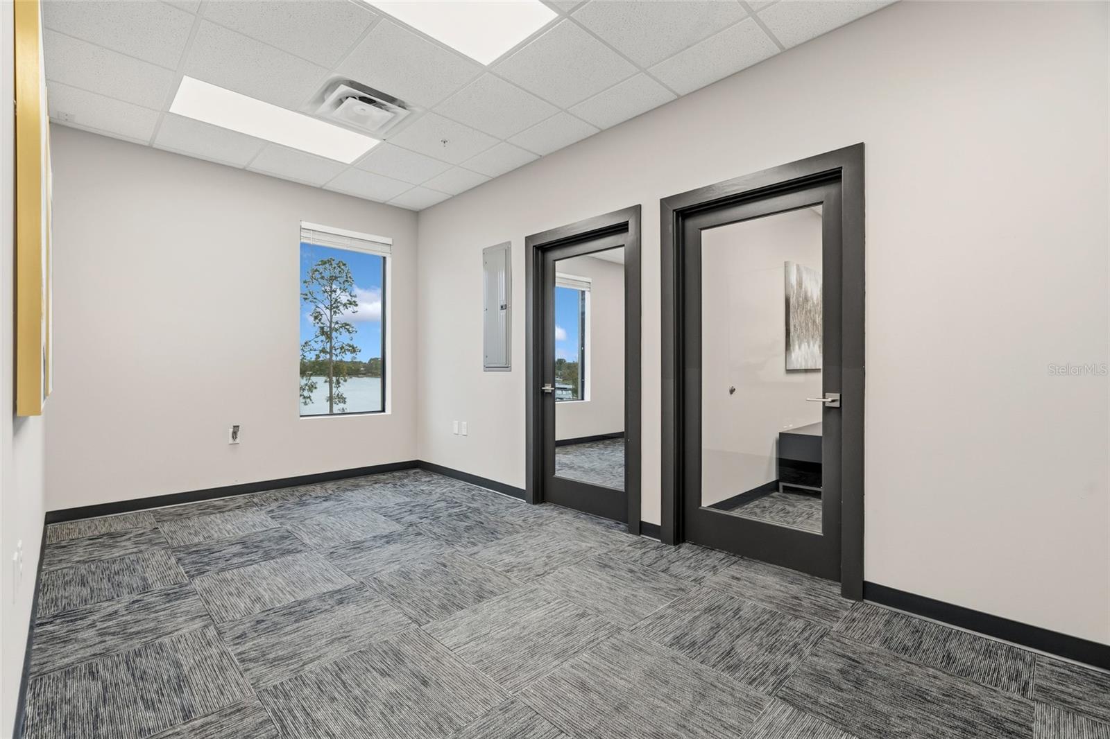 Image 45 of 74 For 131 Country Club Road