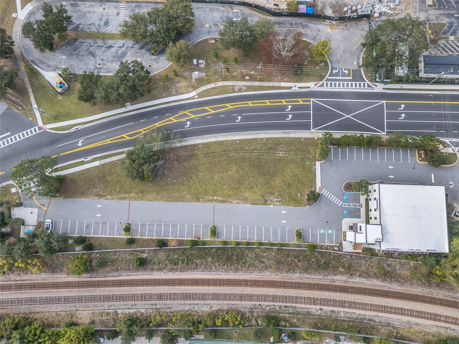 Image 5 of 74 For 131 Country Club Road