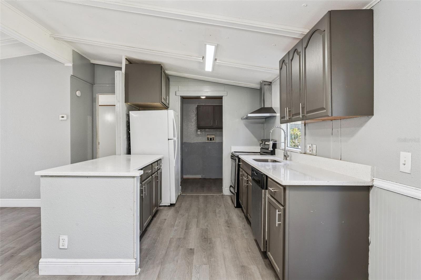 Image 8 of 21 For 3250 Keith Lane