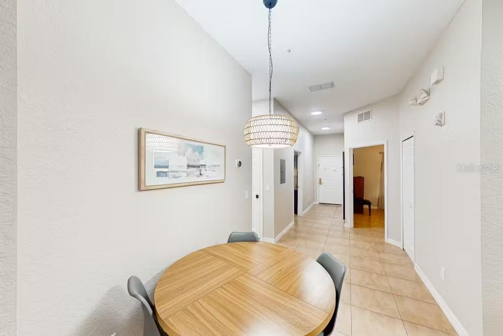 Image 8 of 47 For 903 Gran Bahama Boulevard 903