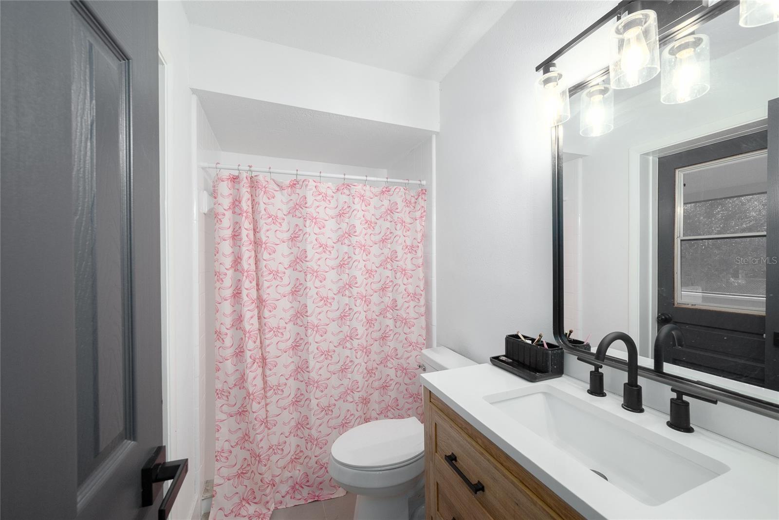 Image 11 of 18 For 768 California Woods Circle