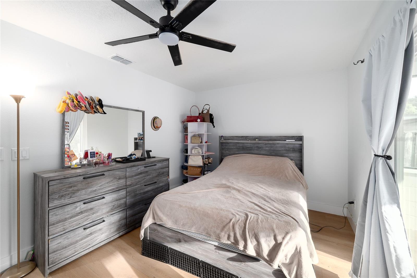 Image 13 of 18 For 768 California Woods Circle