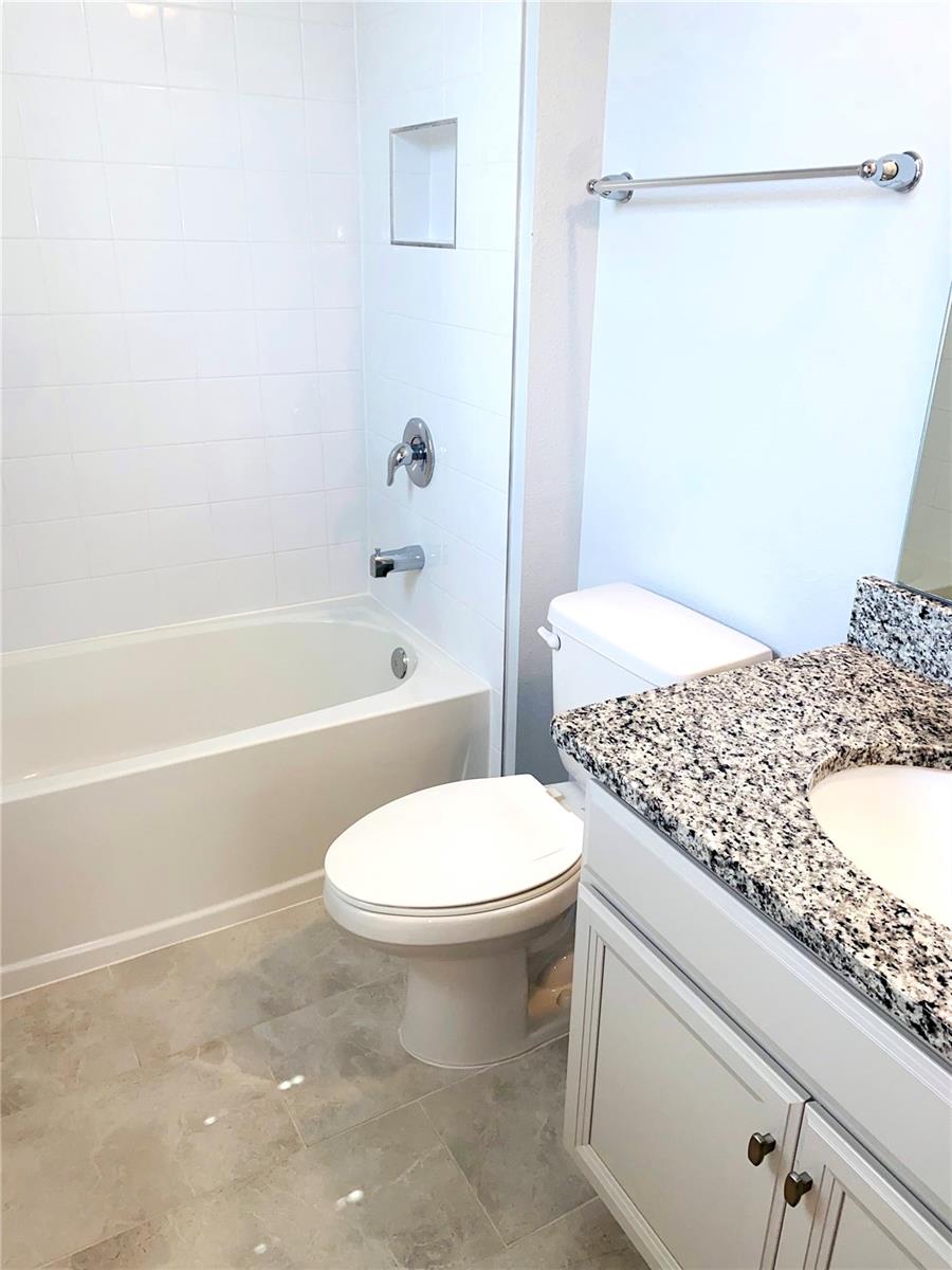 Image 11 of 19 For 13703 Lippman Alley