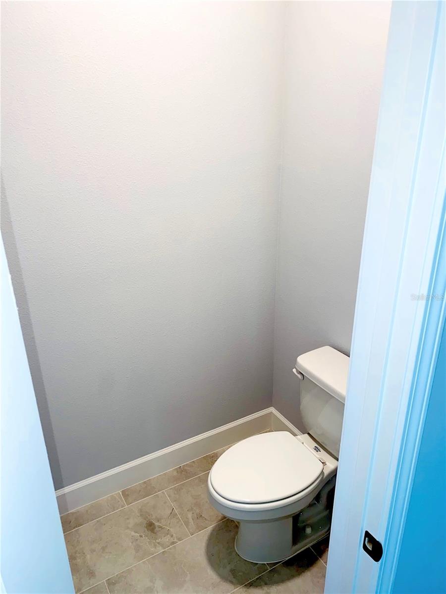 Image 17 of 19 For 13703 Lippman Alley