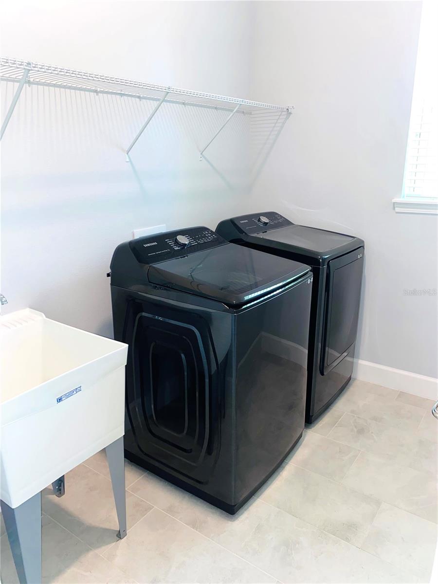 Image 7 of 19 For 13703 Lippman Alley