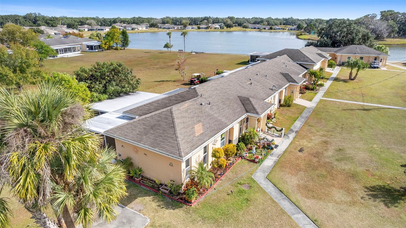 Image 10 of 48 For 601 Club Circle