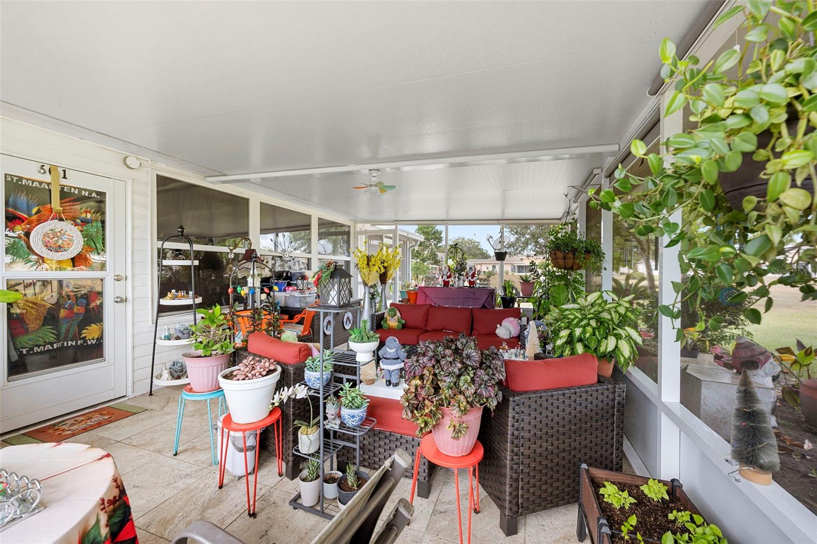 Image 42 of 48 For 601 Club Circle