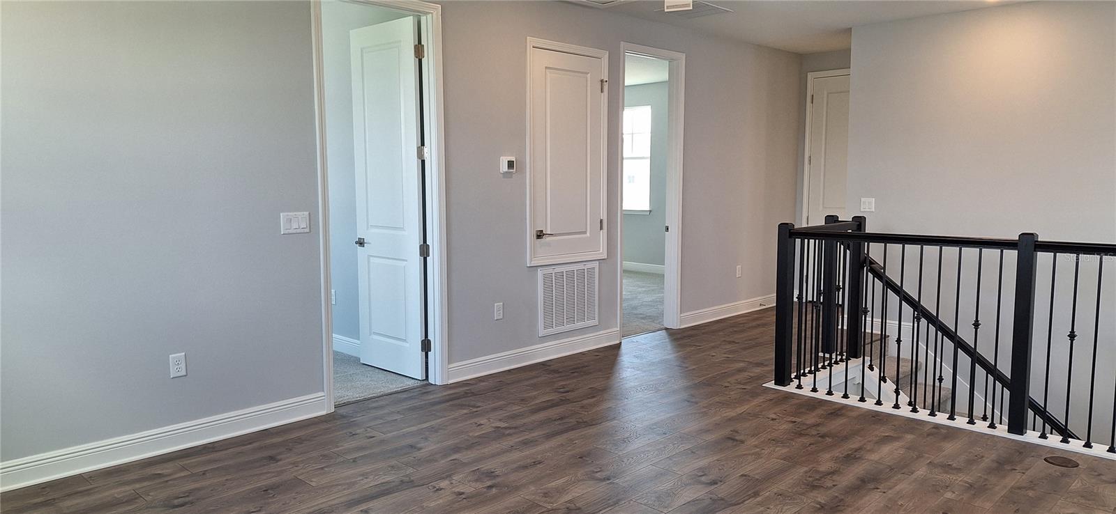 Image 23 of 40 For 13304 Leggett Alley