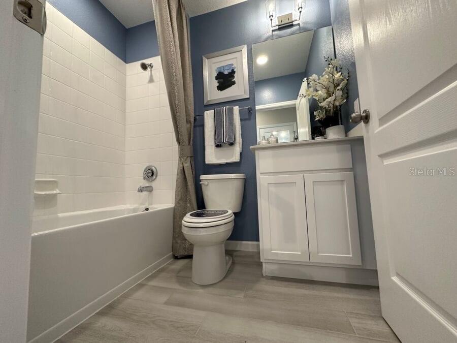 Image 20 of 37 For 5037 Prairie Preserve Run