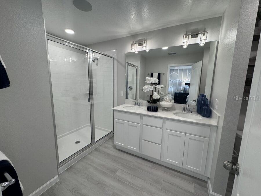 Image 32 of 37 For 5037 Prairie Preserve Run