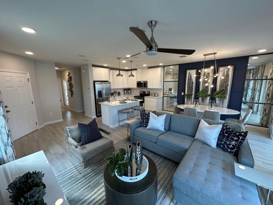 Image 4 of 37 For 5037 Prairie Preserve Run