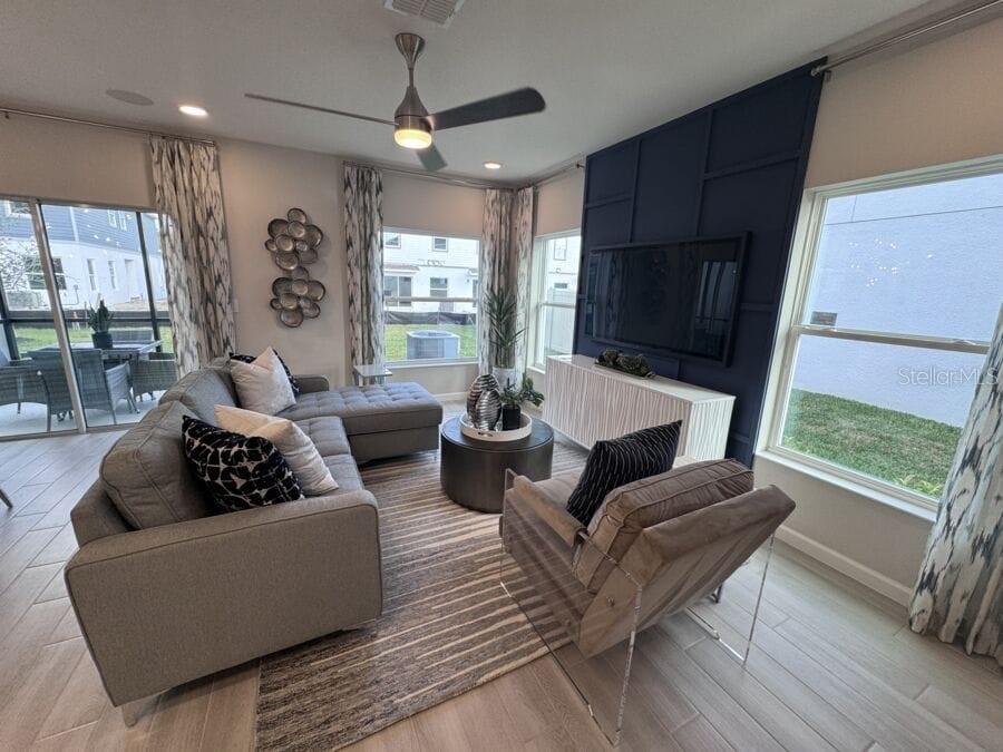 Image 5 of 37 For 5037 Prairie Preserve Run