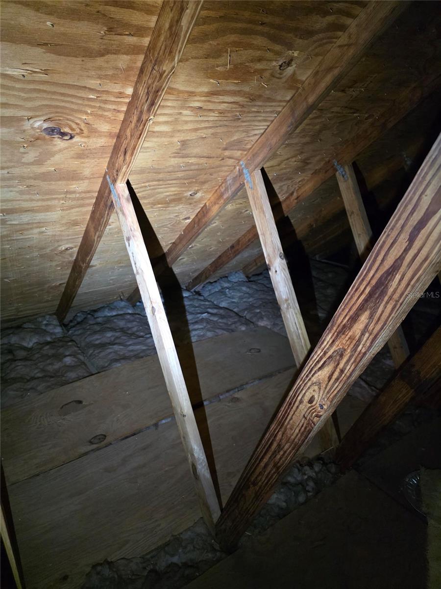 Image 12 of 13 For 1418 14th Street E