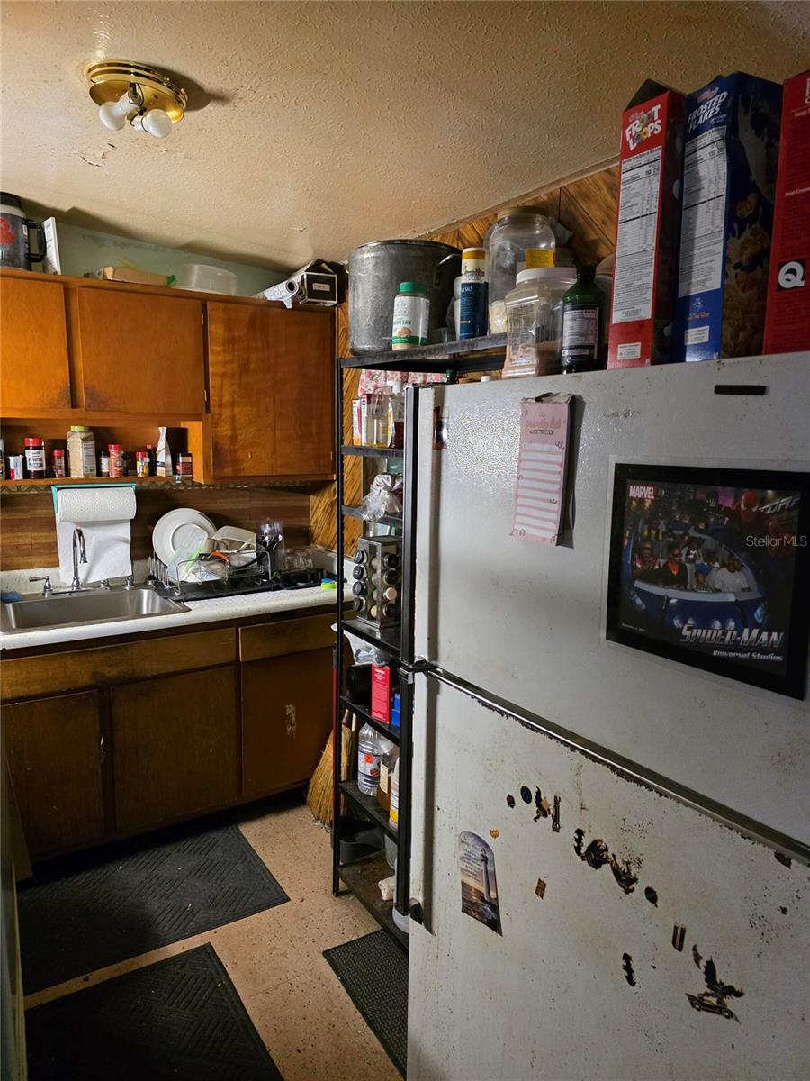 Image 2 of 13 For 1418 14th Street E