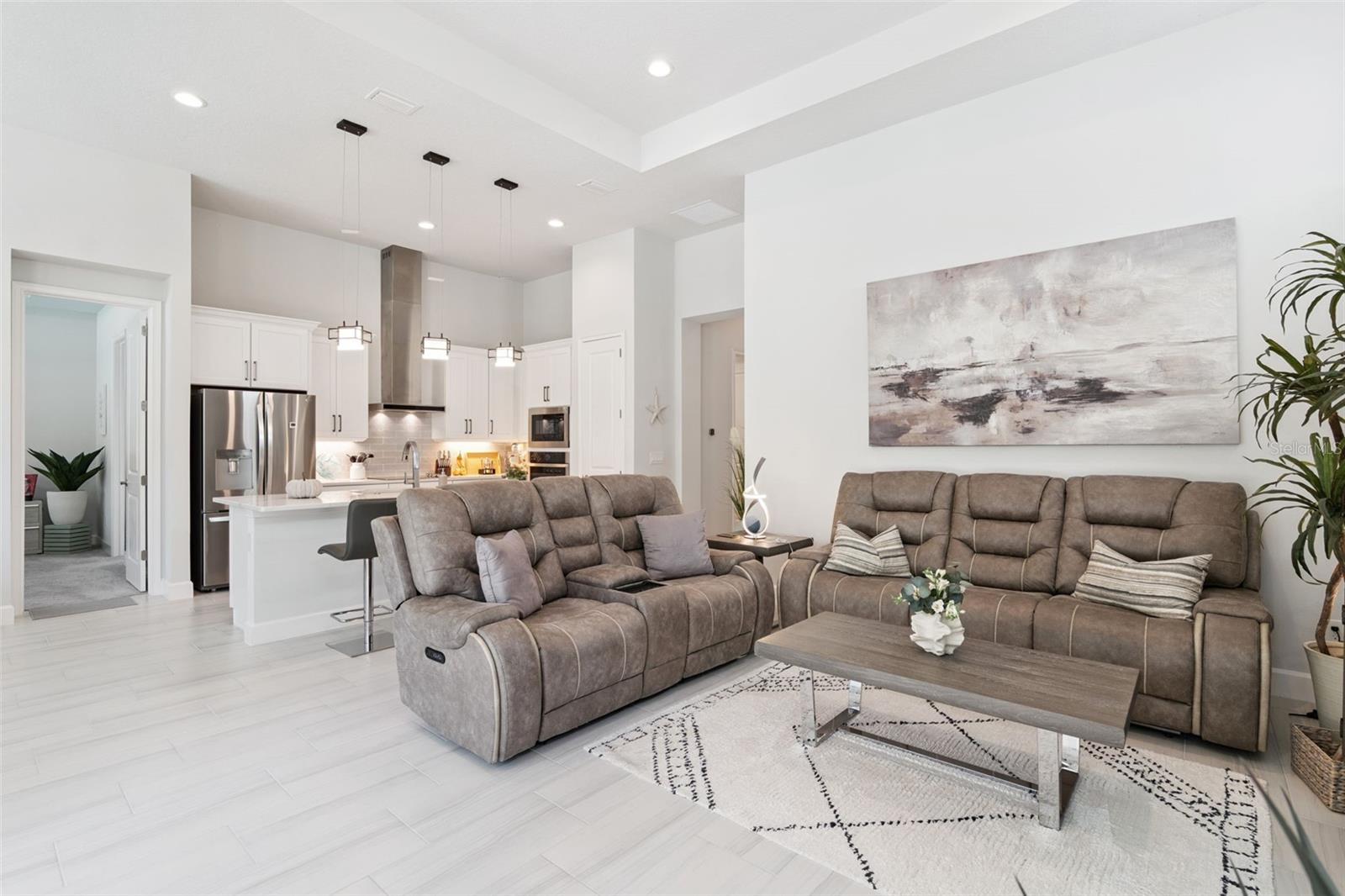 Image 10 of 65 For 6422 Saguaro Court