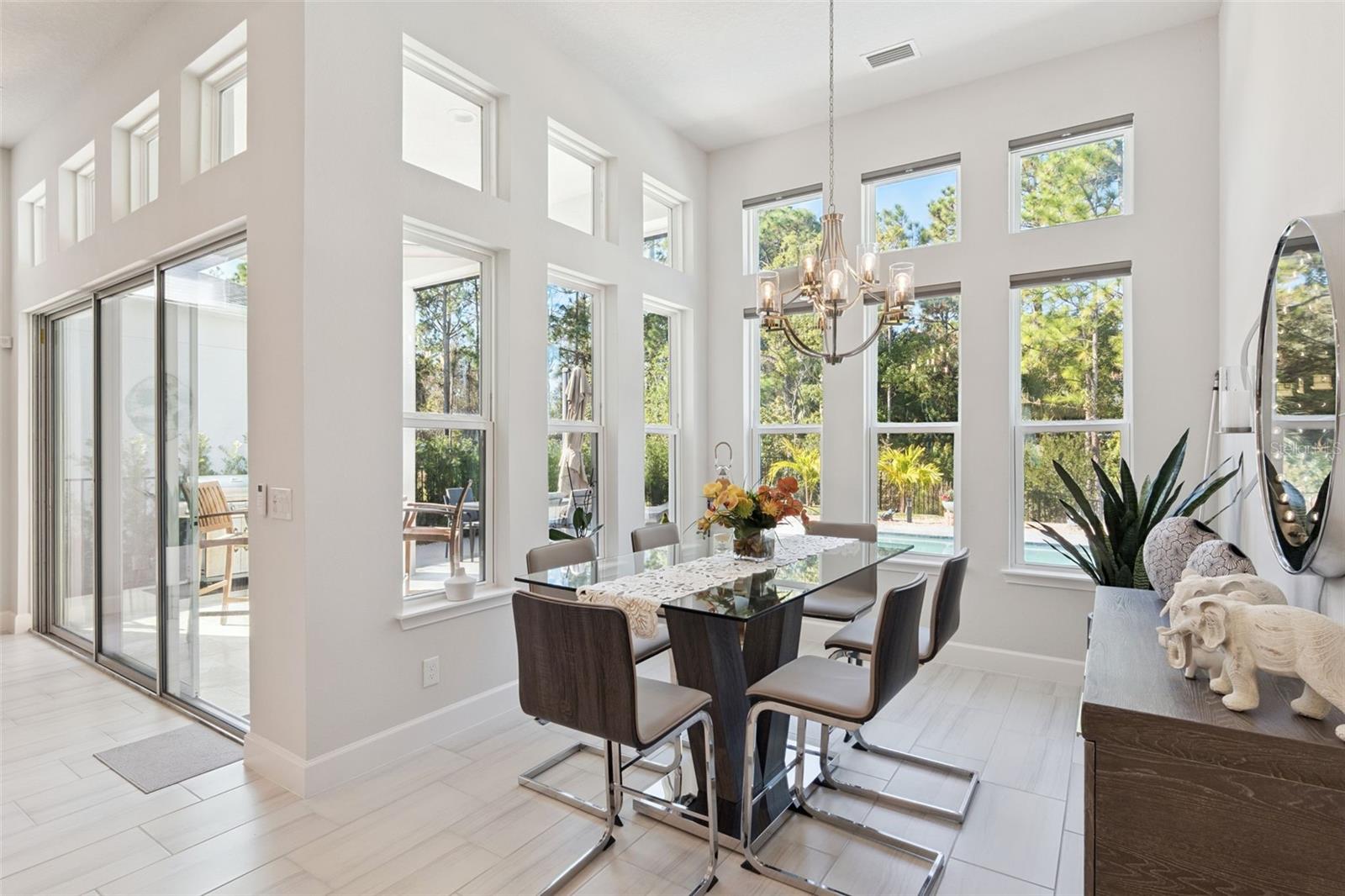 Image 15 of 65 For 6422 Saguaro Court