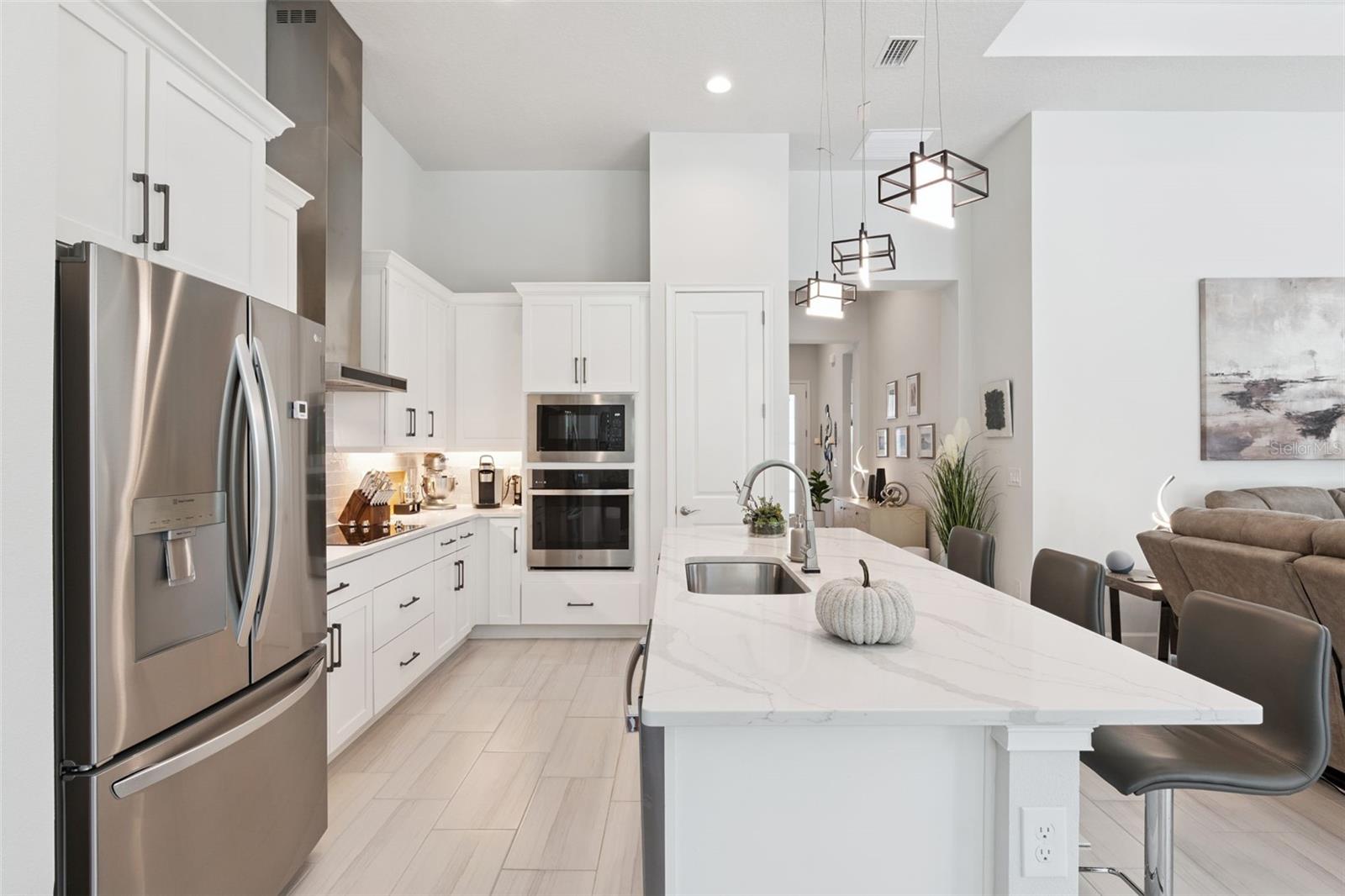 Image 21 of 65 For 6422 Saguaro Court