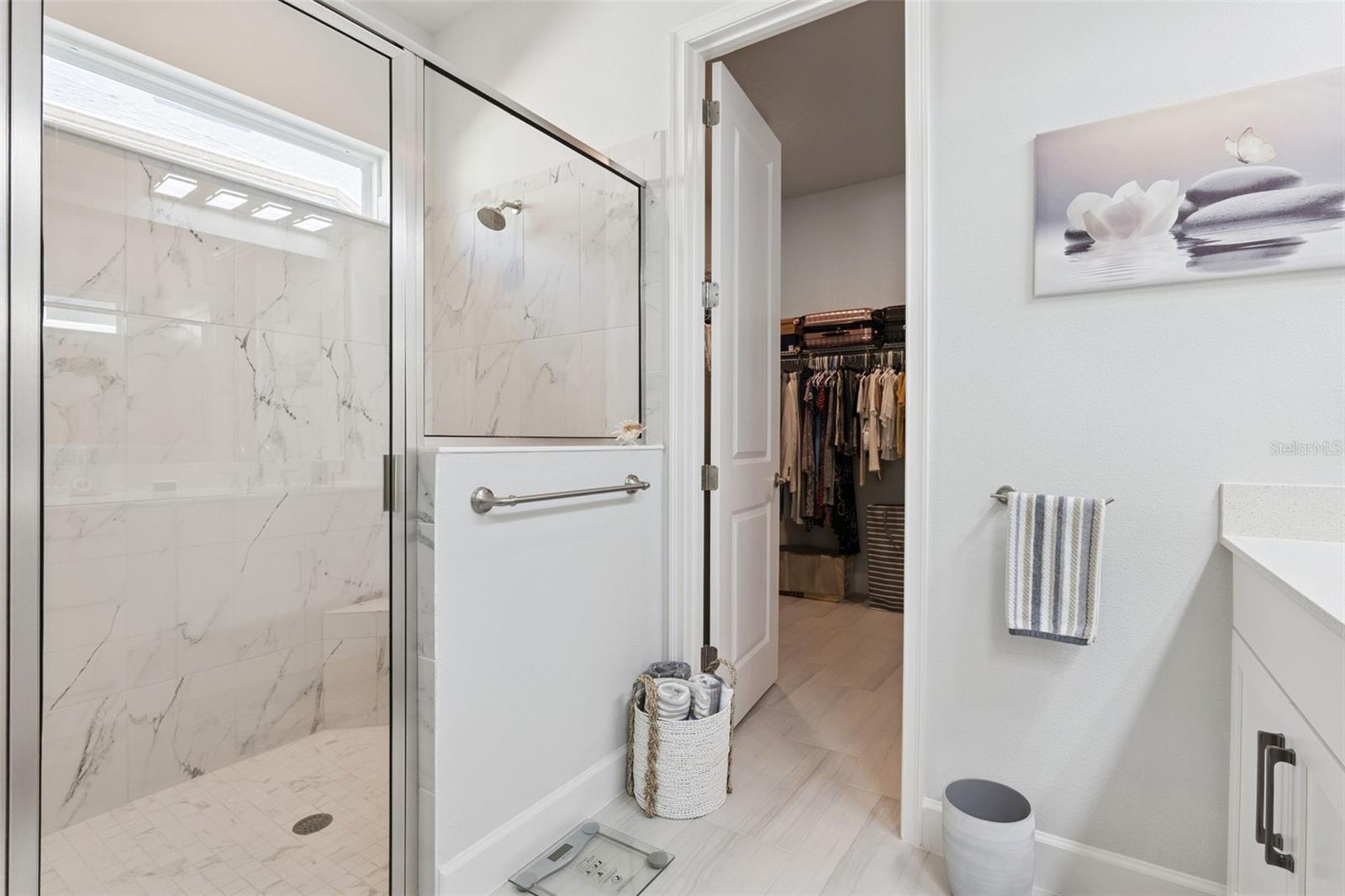 Image 27 of 65 For 6422 Saguaro Court