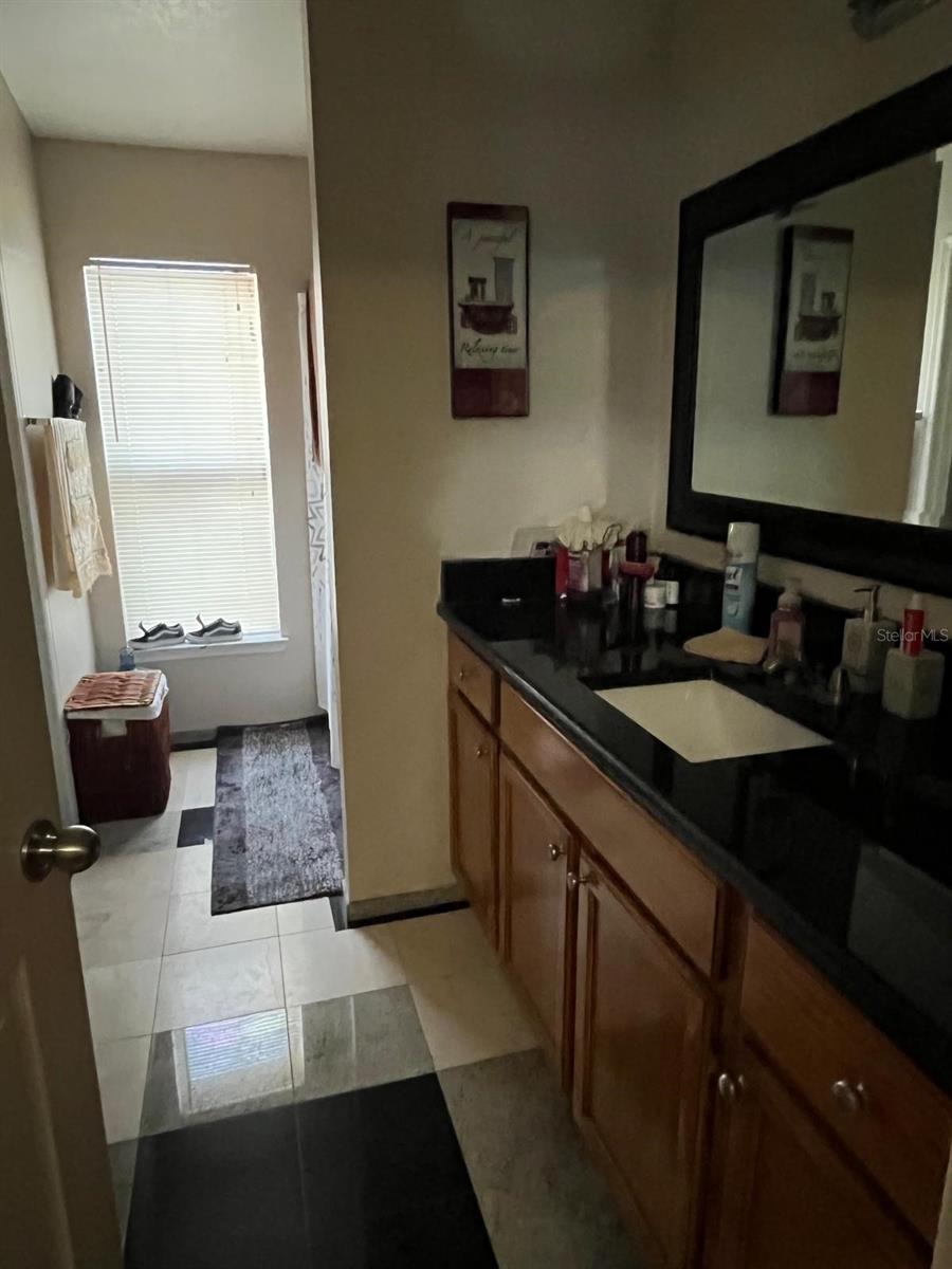 Image 24 of 33 For 916 Ponderosa Pine Court