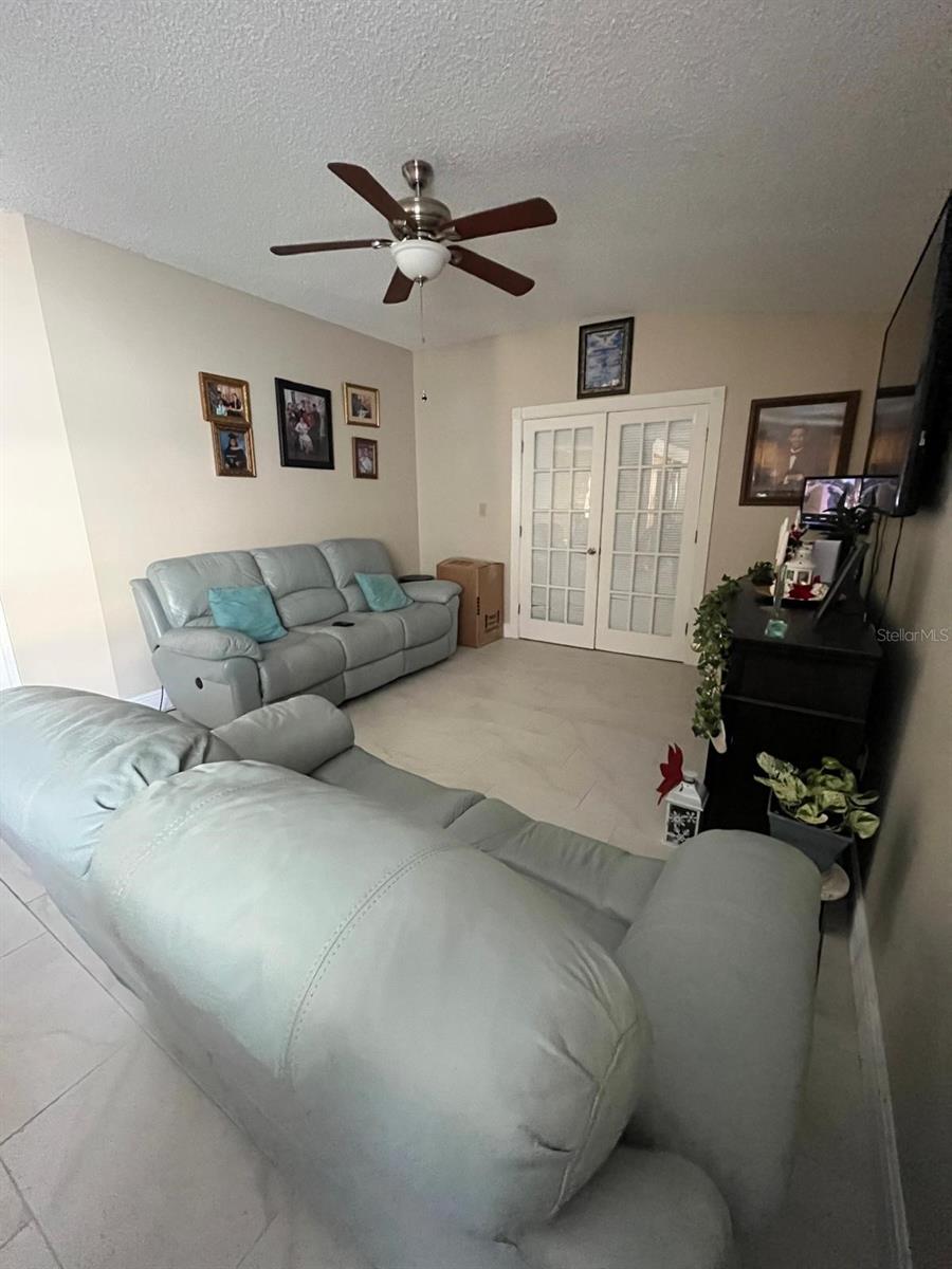 Image 8 of 33 For 916 Ponderosa Pine Court