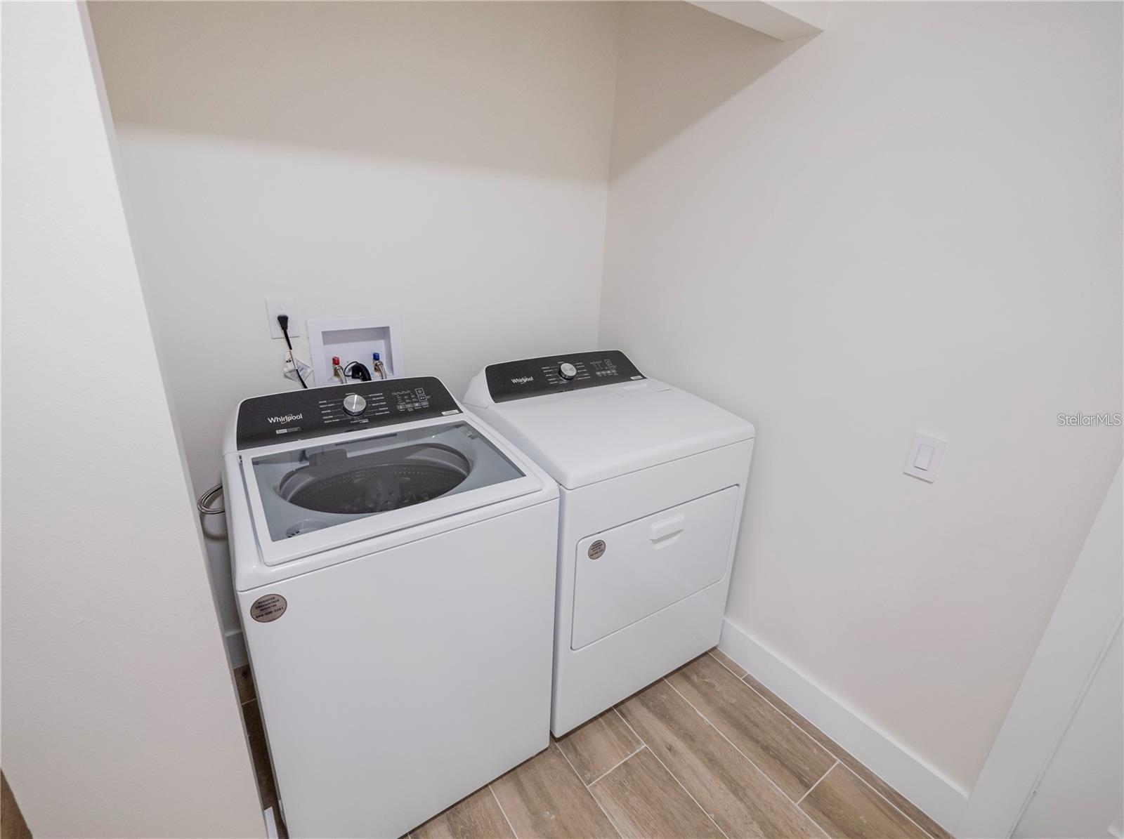 Image 37 of 57 For 6790 Edgeworth Drive