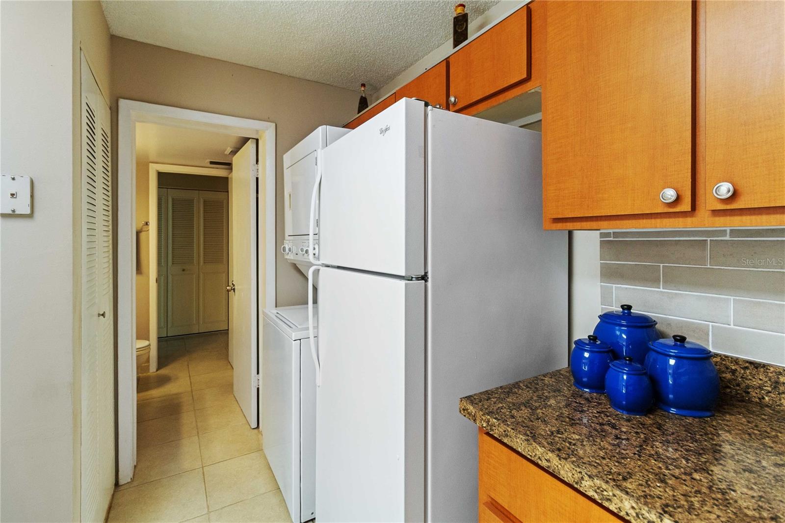 Image 8 of 18 For 8205 Sun Spring Circle C2