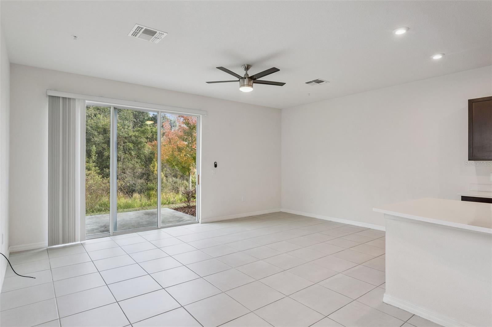 Image 10 of 36 For 2137 Crystal Bell Street