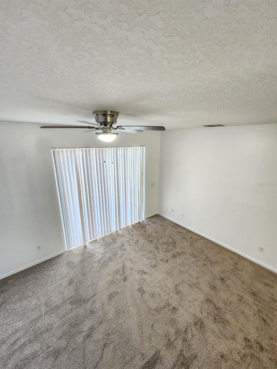 Image 13 of 38 For 1175 South Beach Circle