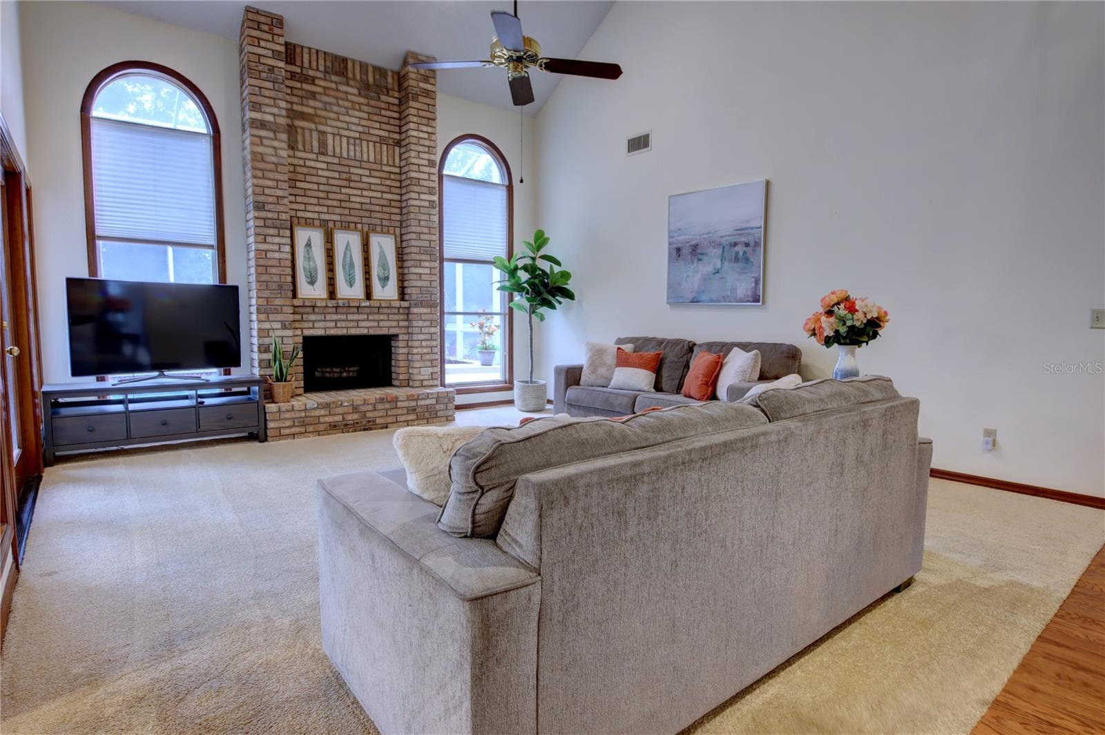 Image 11 of 59 For 5329 Foxshire Court