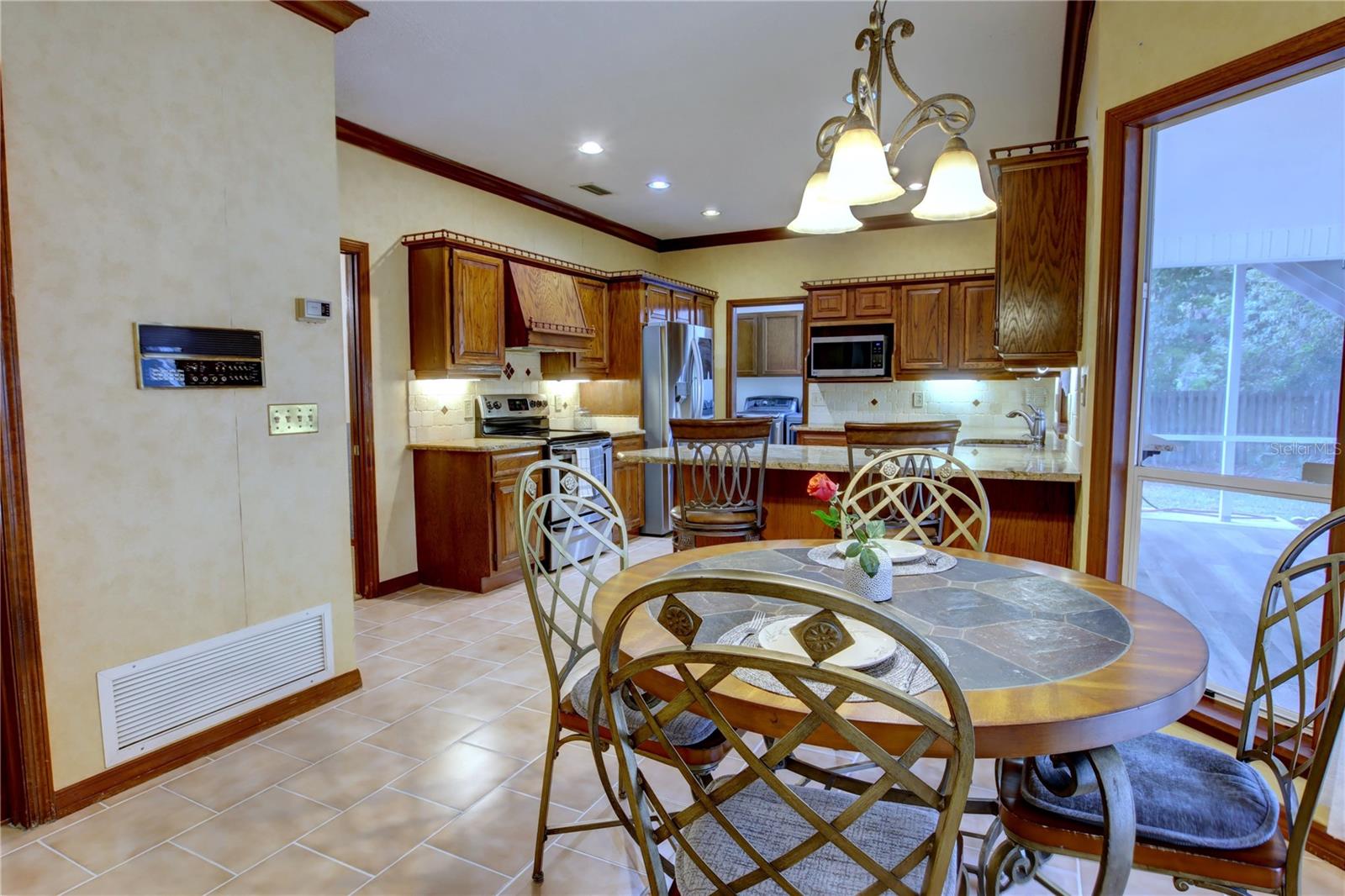 Image 12 of 59 For 5329 Foxshire Court