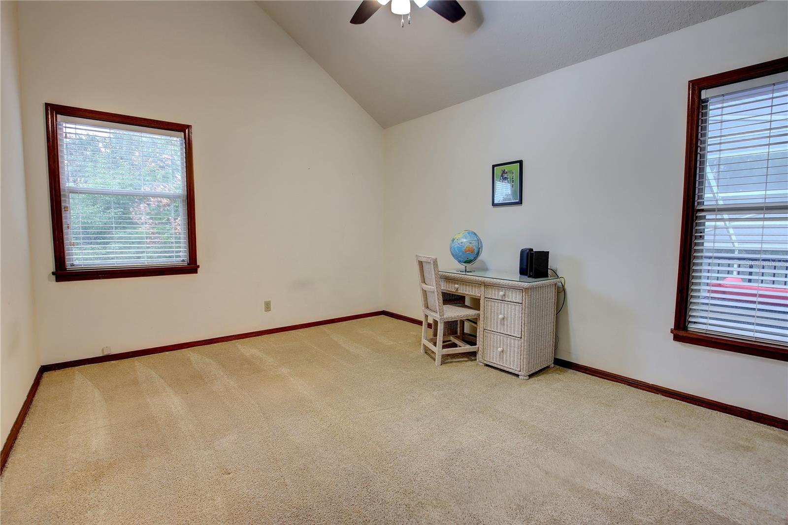 Image 41 of 59 For 5329 Foxshire Court