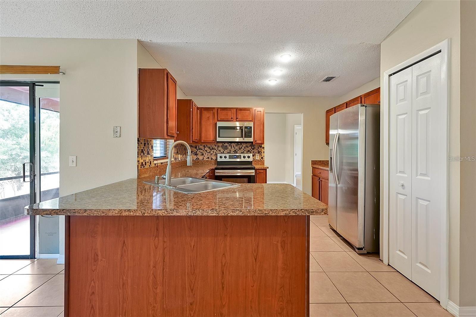 Image 7 of 19 For 1141 Doyle Road