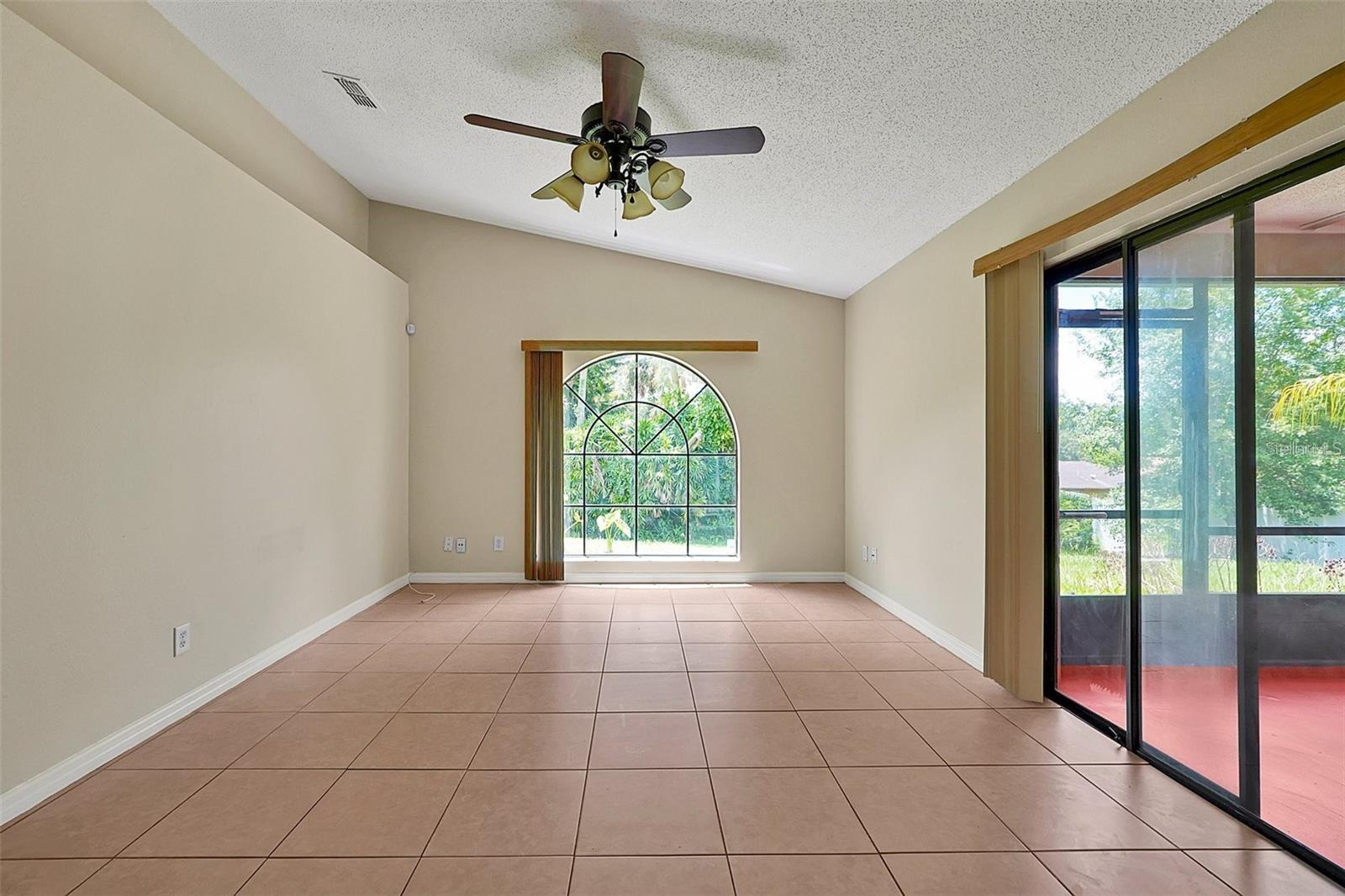 Image 8 of 19 For 1141 Doyle Road