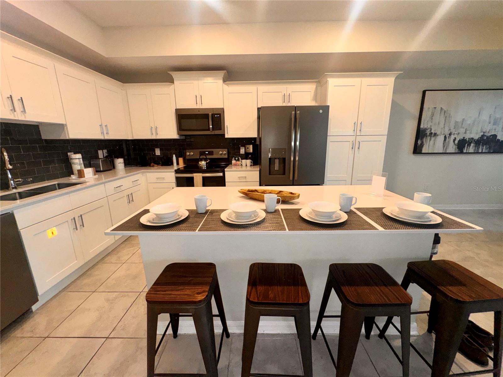 Image 12 of 26 For 3150 Paradox Circle 406