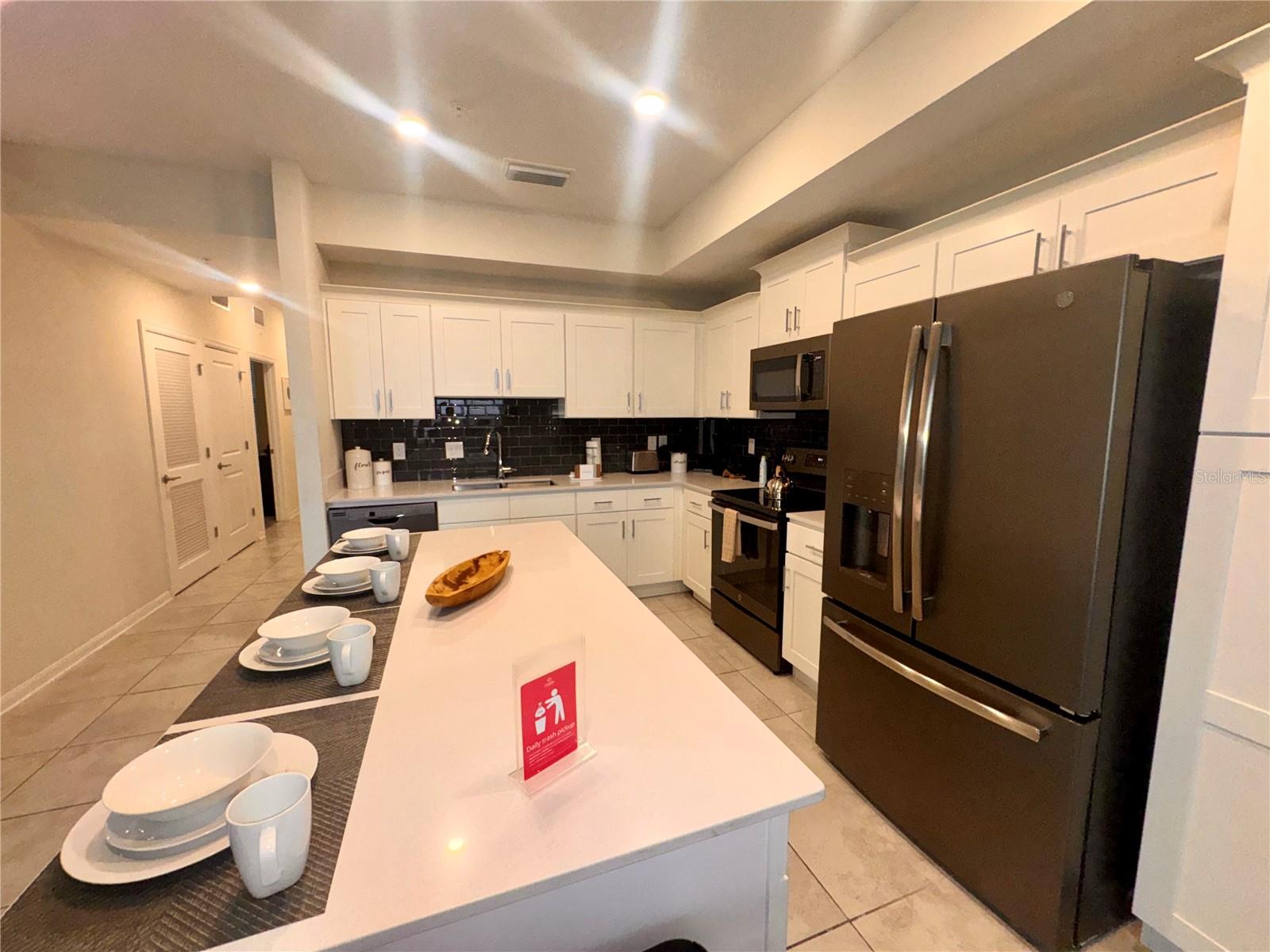 Image 14 of 26 For 3150 Paradox Circle 406