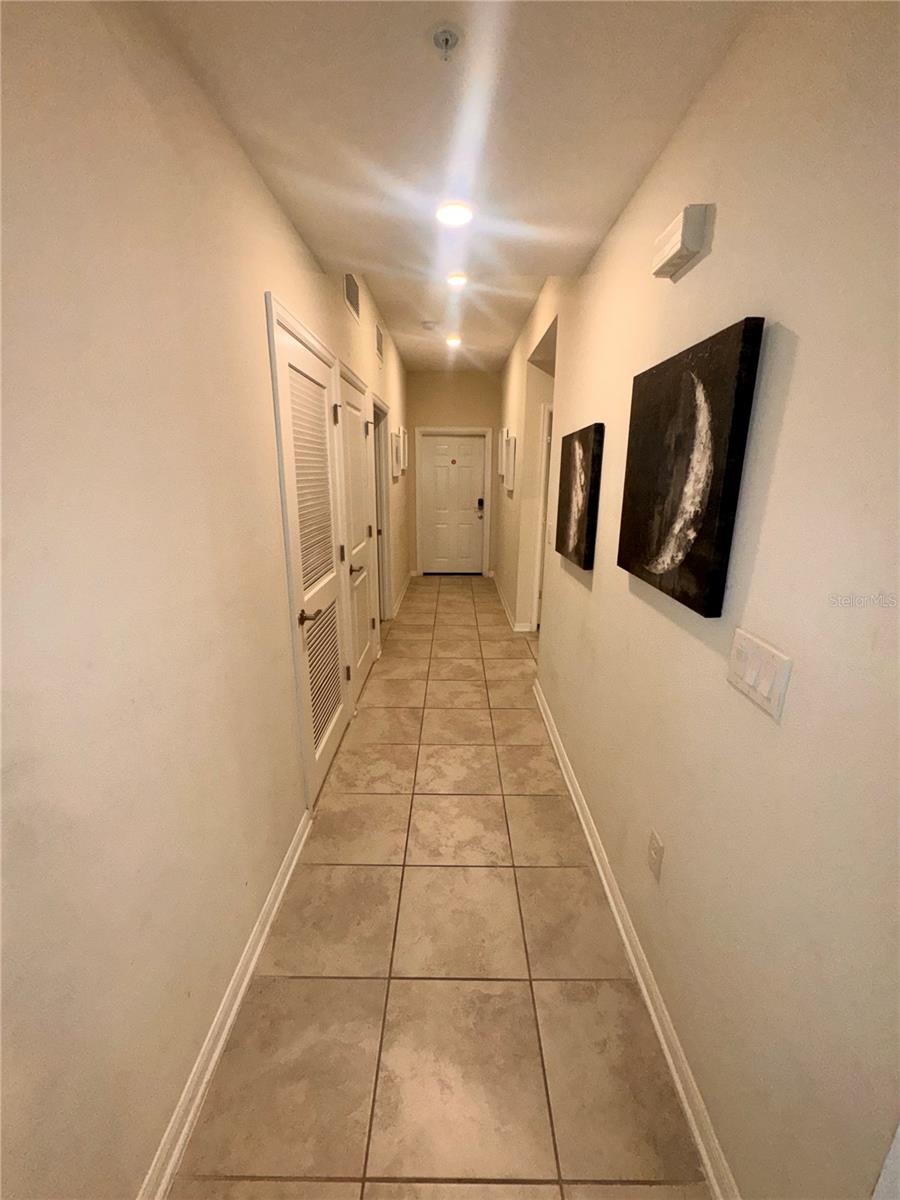 Image 16 of 26 For 3150 Paradox Circle 406