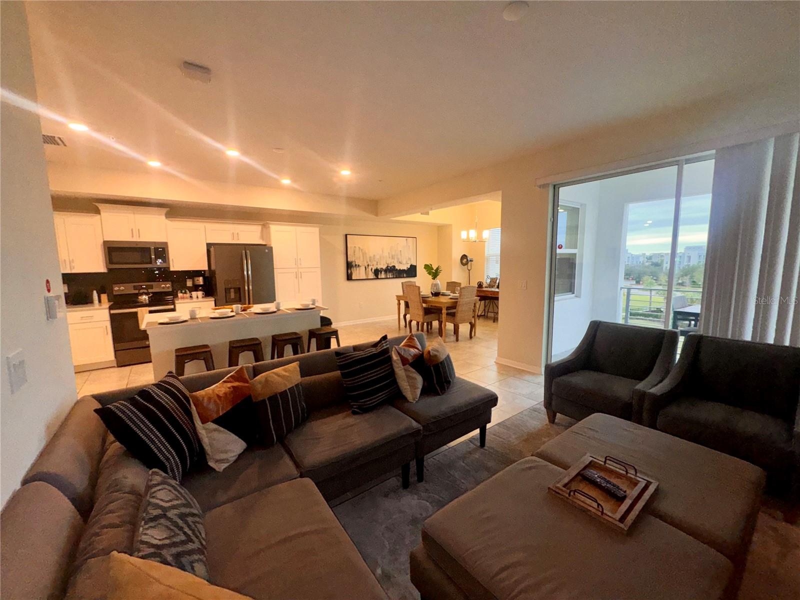 Image 2 of 26 For 3150 Paradox Circle 406