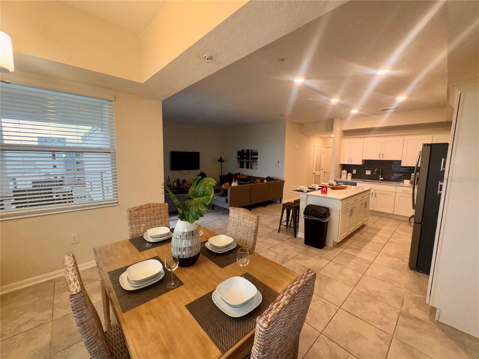 Image 7 of 26 For 3150 Paradox Circle 406