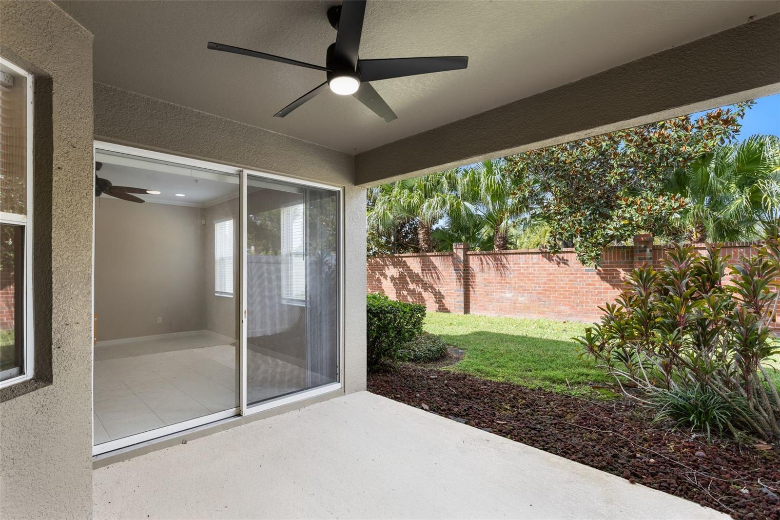 Image 26 of 30 For 946 Davenwood Court