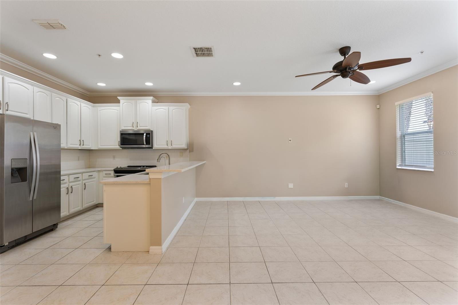 Image 7 of 30 For 946 Davenwood Court