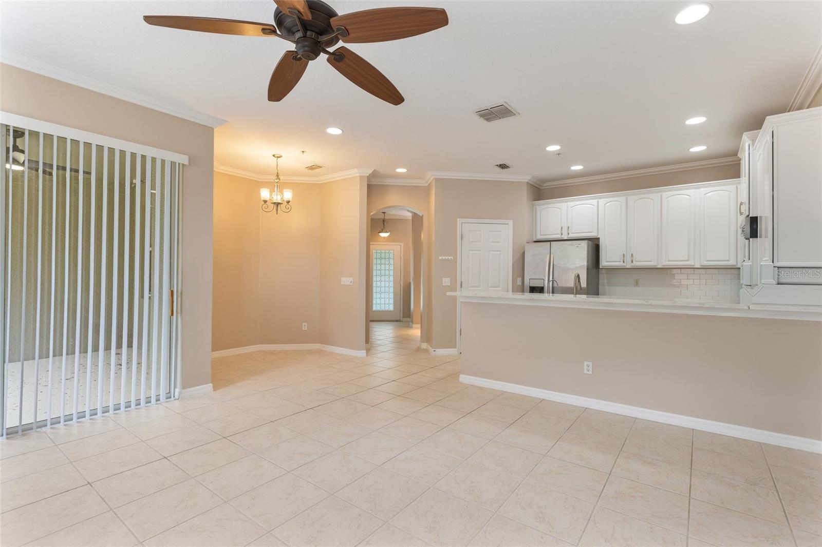 Image 8 of 30 For 946 Davenwood Court