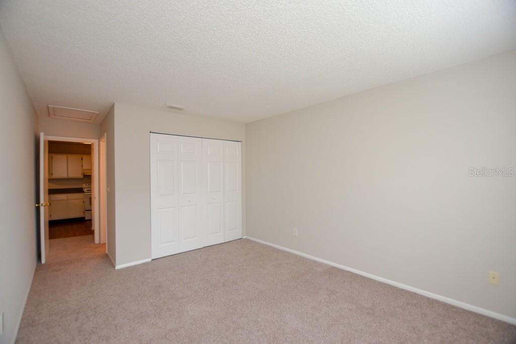 Image 13 of 23 For 648 Kenwick Circle 205