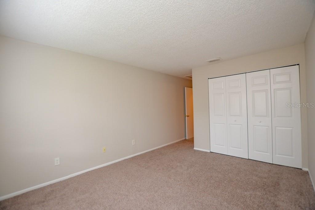 Image 14 of 23 For 648 Kenwick Circle 205