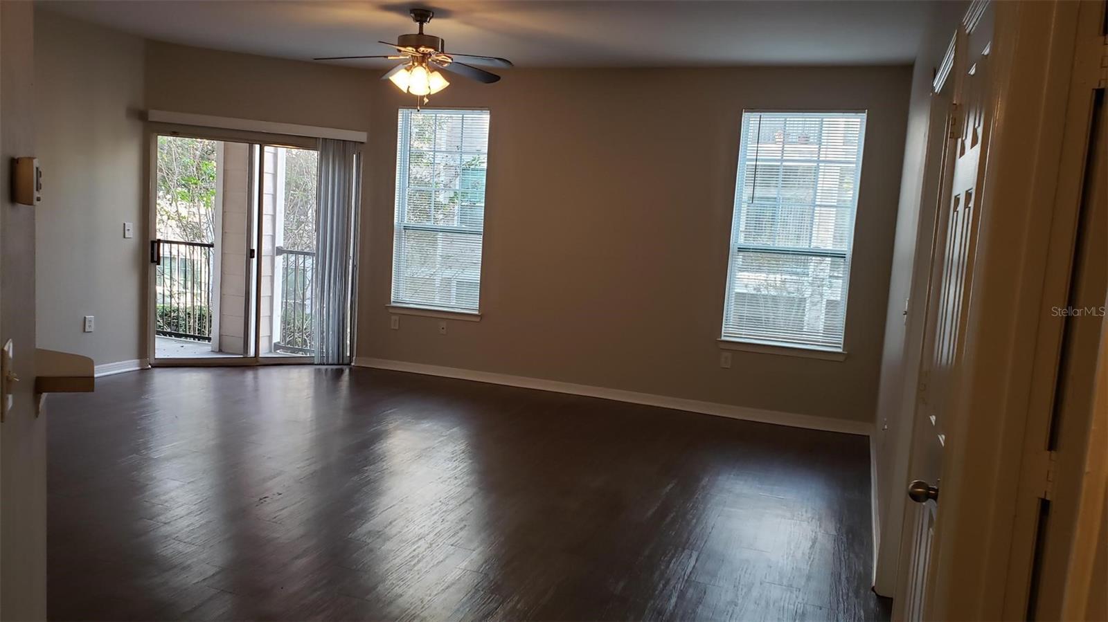 Image 3 of 16 For 2000 Erving Circle 206