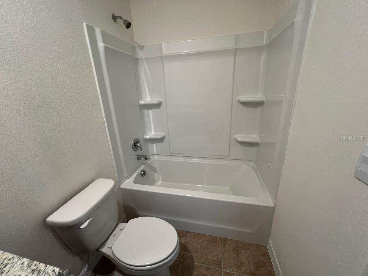 Image 21 of 25 For 1532 Lumber Avenue