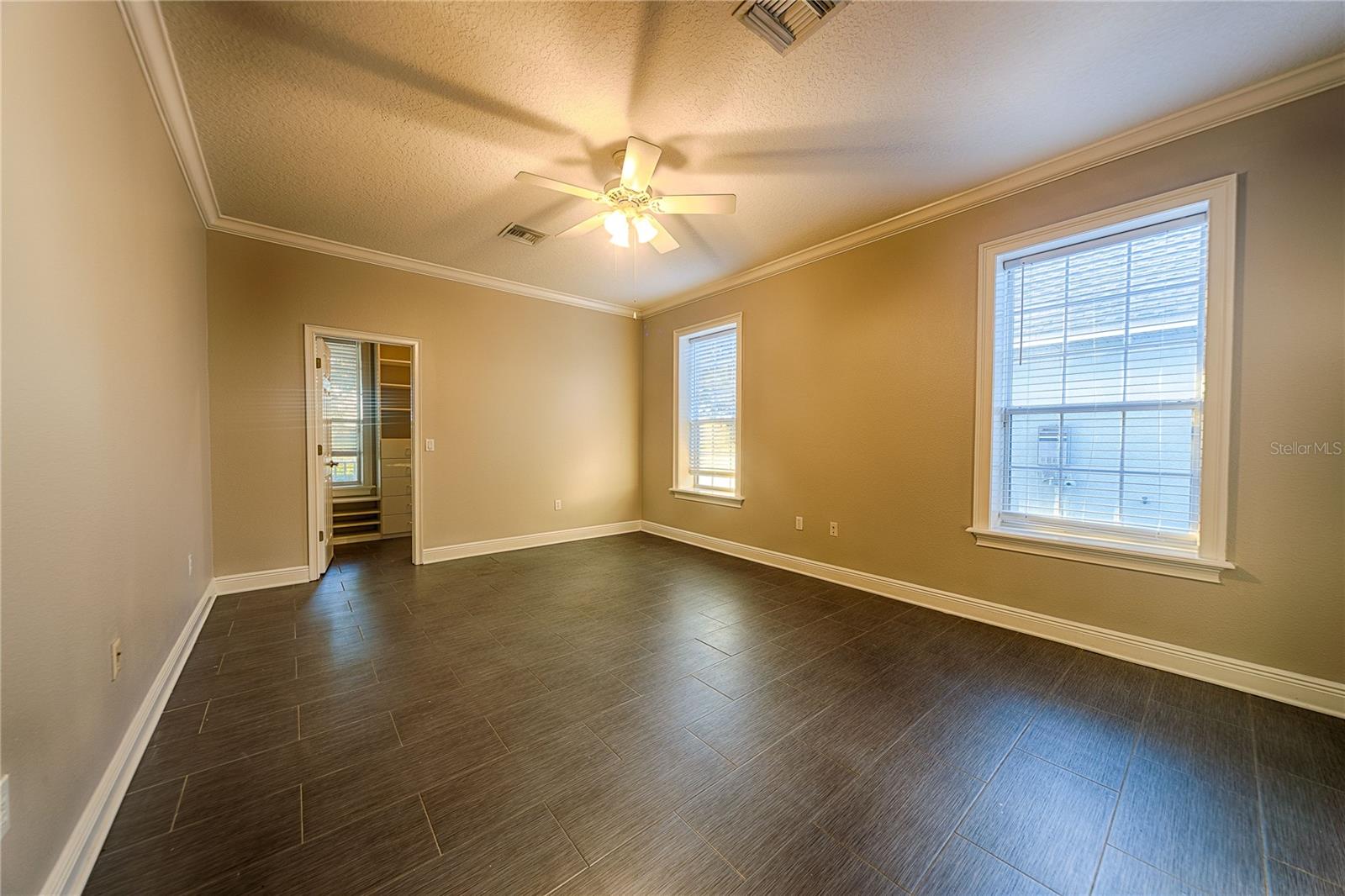 Image 10 of 27 For 7019 Five Oaks Drive