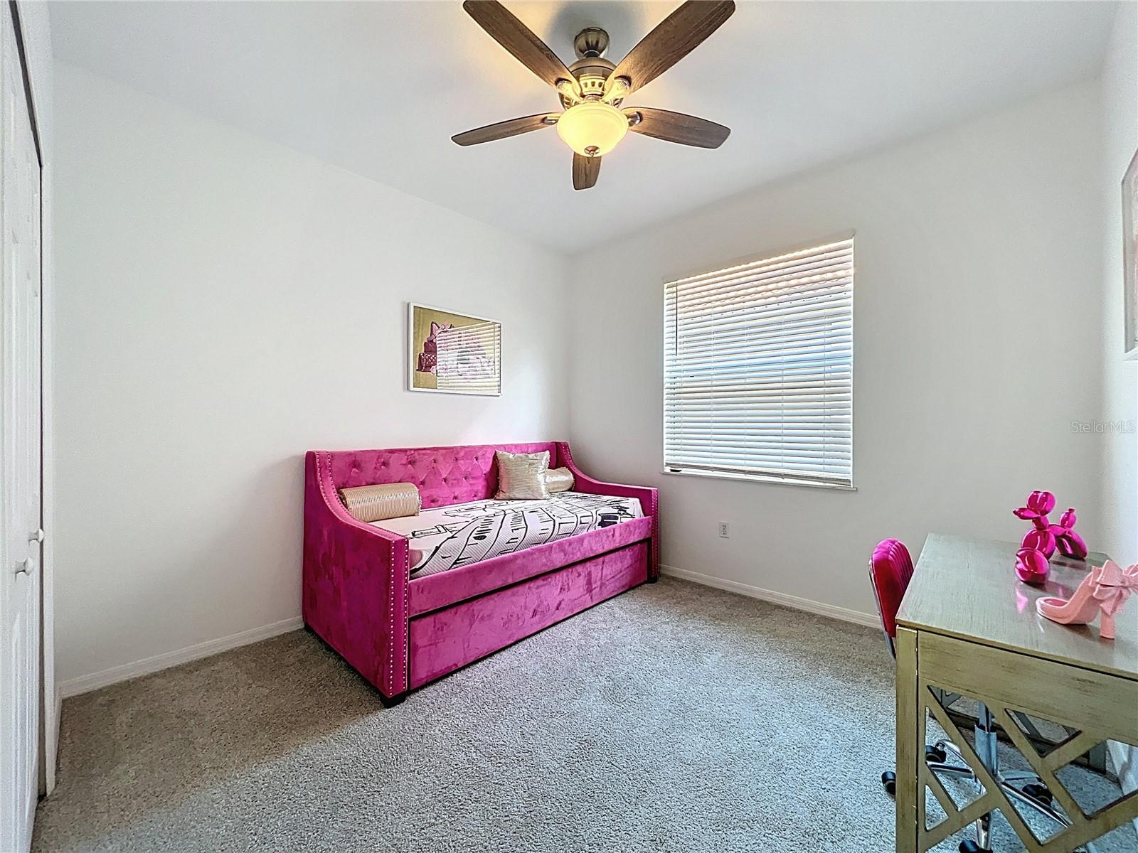 Image 25 of 39 For 1077 Lascala Drive