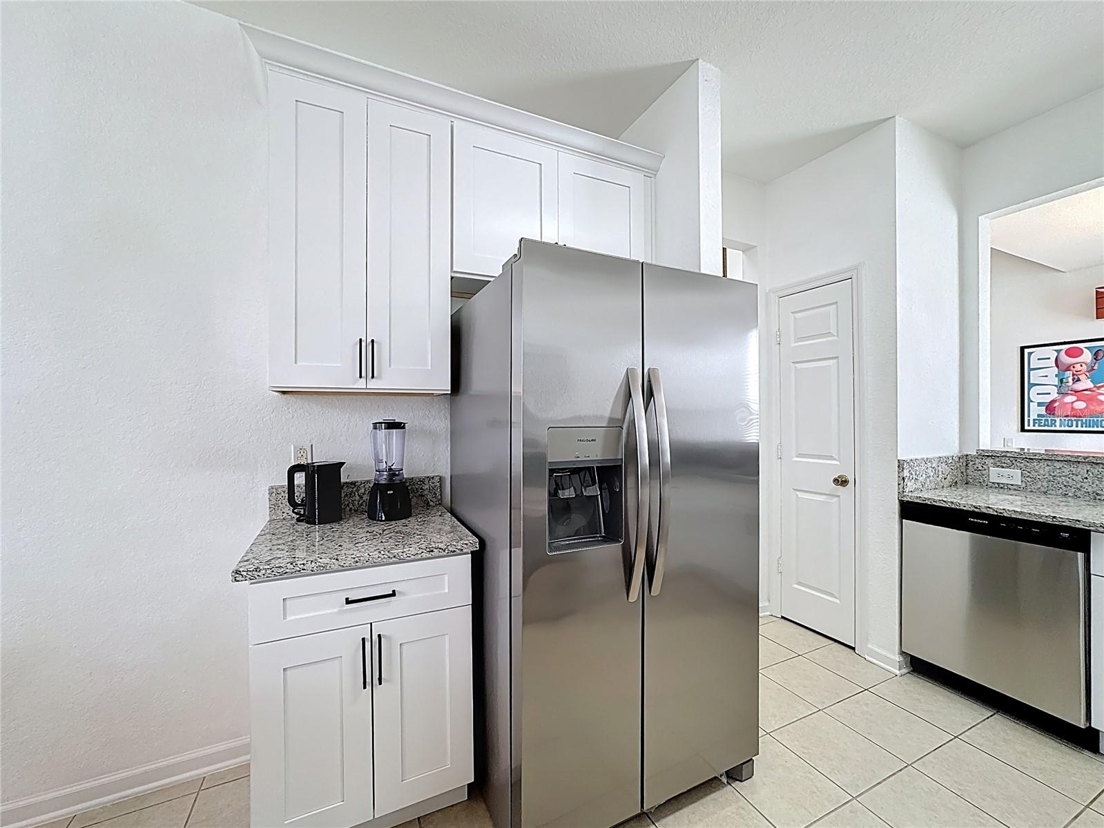 Image 10 of 100 For 7788 Basnett Circle