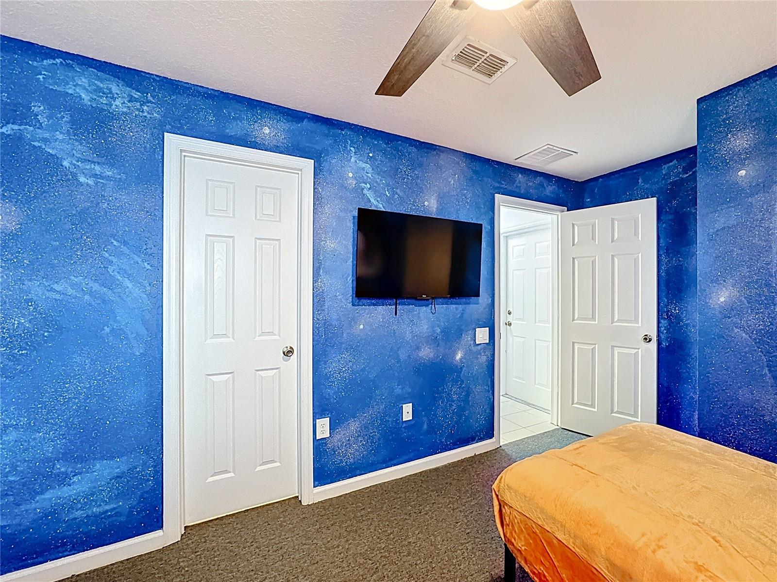 Image 30 of 100 For 7788 Basnett Circle