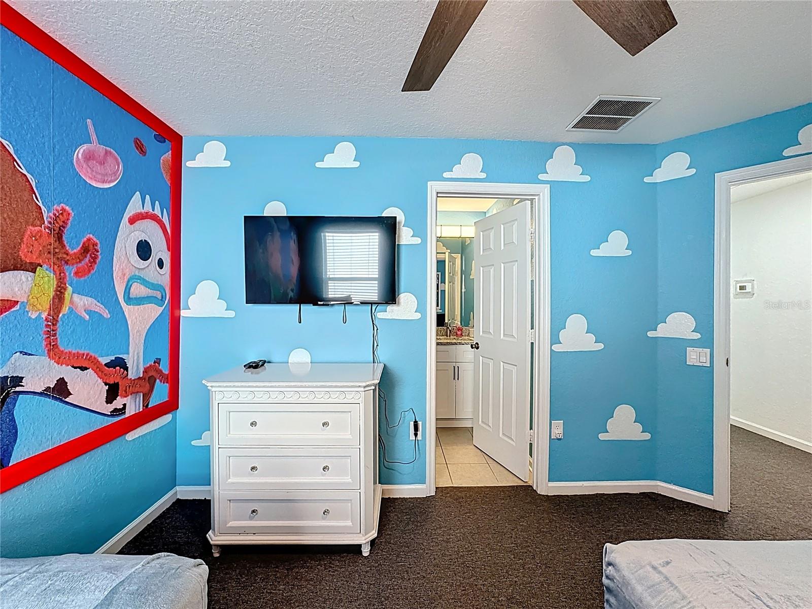 Image 50 of 100 For 7788 Basnett Circle